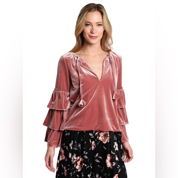 EUC Misa Los Angeles- Harlow Top. Size M - Picture 1 of 10